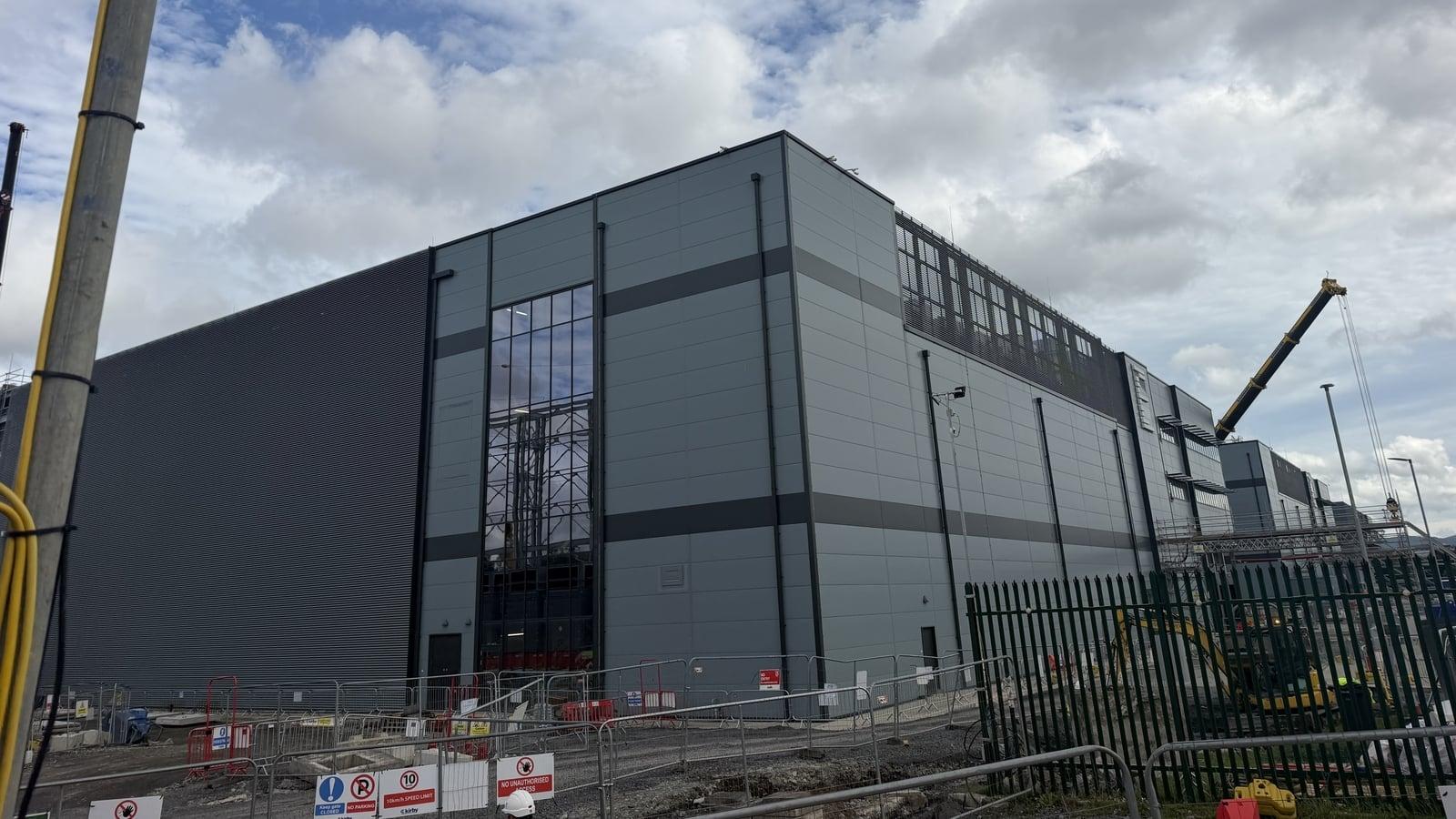 DUB10 Data Centre_Walls Construction and Jones Engineering_Laois Scaffolding Construction Shot